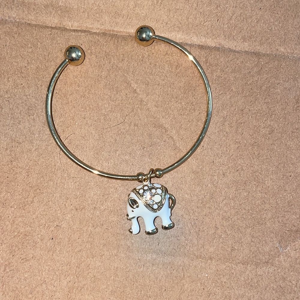 Gold elephant bracelet